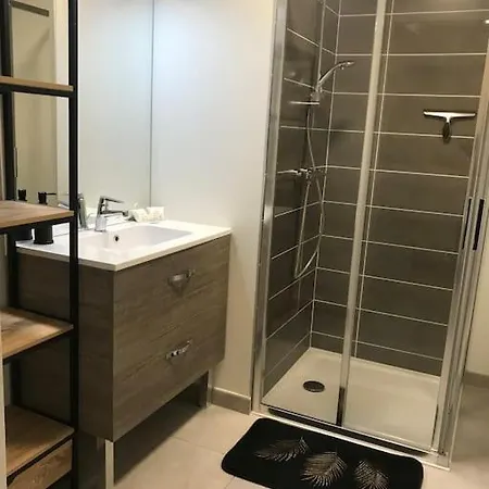 3 *** Centre Village Apartmán *