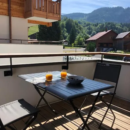 3 *** Centre Village * Saint-Jean-de-Sixt